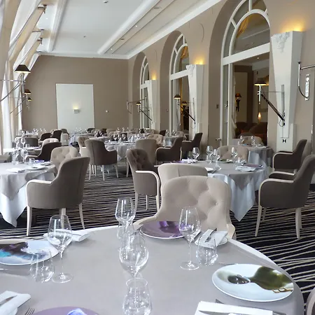 Imperial Palace Szálloda 4*